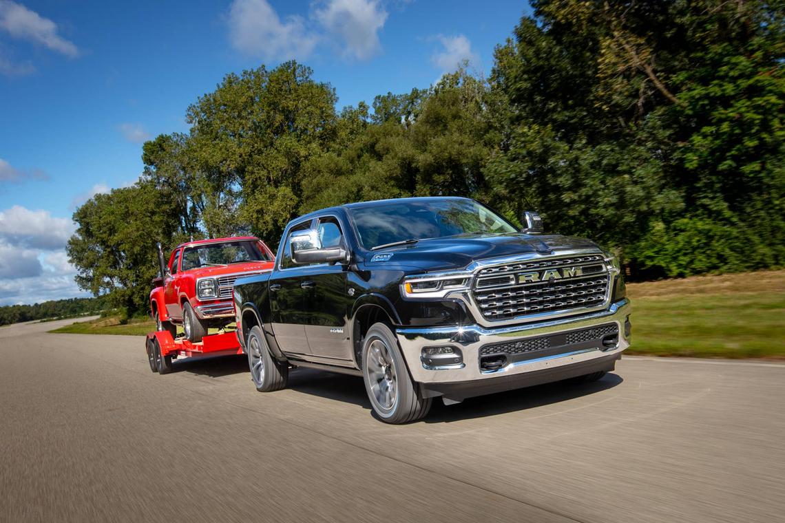  2026 Ram 1500 Limited 5.7-liter HEMI V8 eTorque 