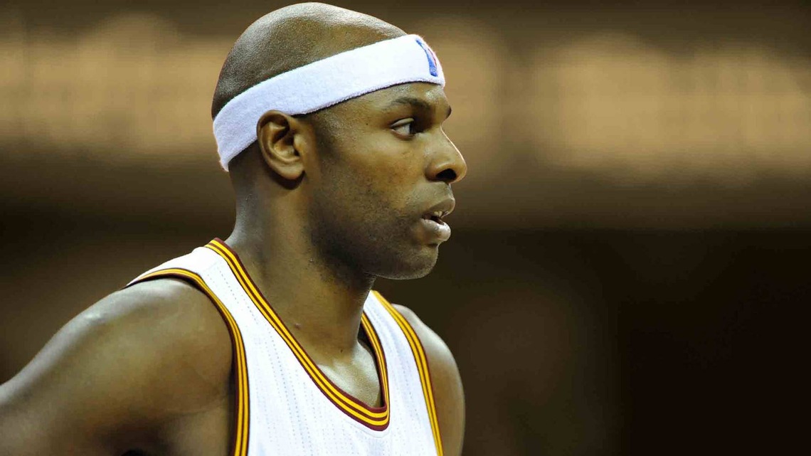 "We don't talk about Harden the same way you talk about Kobe or D-Wade" - Former NBA Champ explains just why rings determine a player's place in all-time hierarchy 