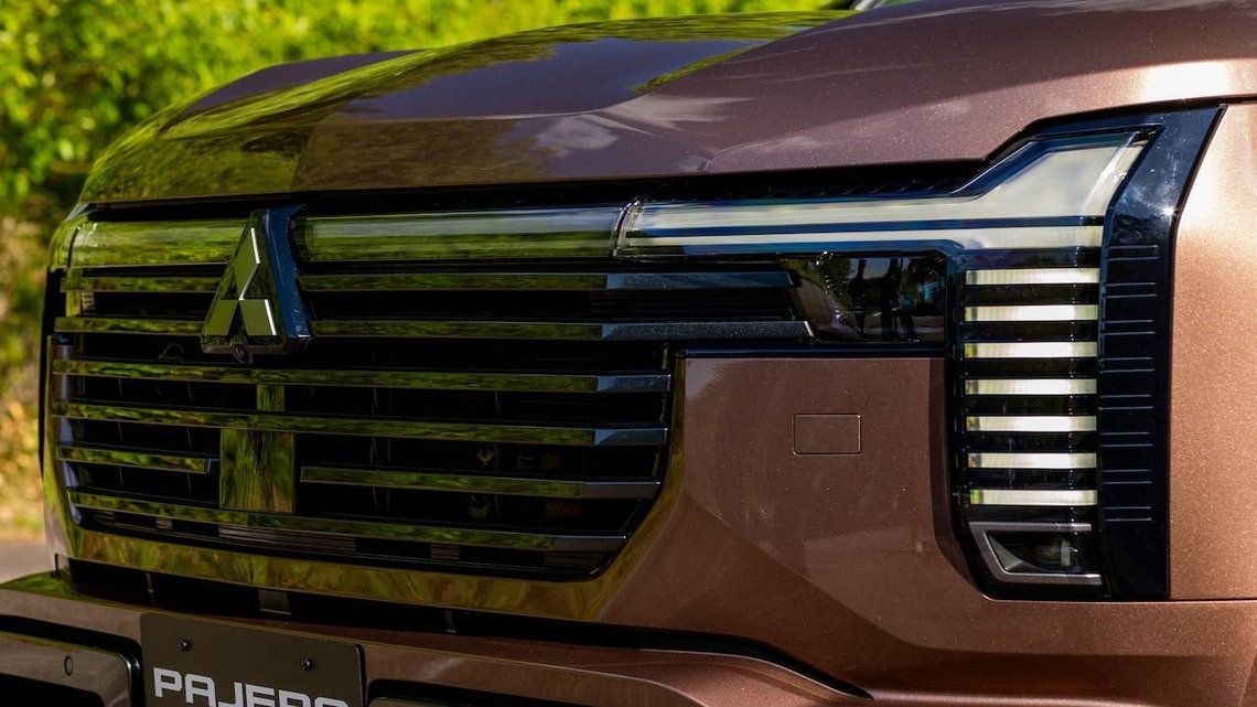 Mitsubishi's New Pajero Fixes One of Modern Cars' Biggest Headaches 