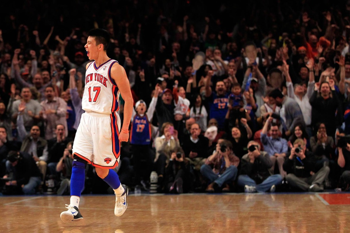  NEW YORK, NY - FEBRUARY 19: Jeremy Lin #17 of the New York Knicks reacts after shooting a three pointer against the Dallas Mavericks at Madison Square Garden on February 19, 2012 in New York City. (Photo by Chris Trotman/Getty Images) 