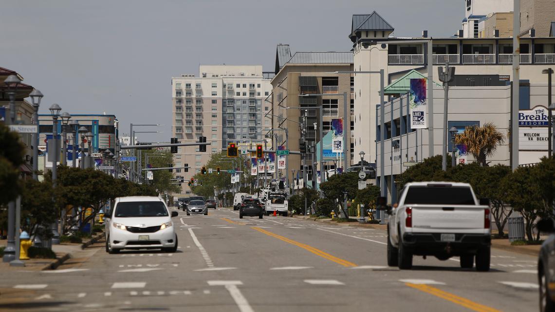 Virginia Beach approves 9:30 pm weekend curfew at Oceanfront beginning Friday 