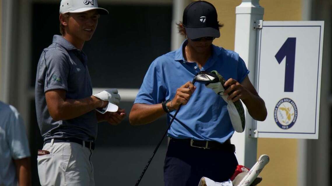 Miles Russell, 17, qualifies for U.S. Open with Charlie Woods on bag 
