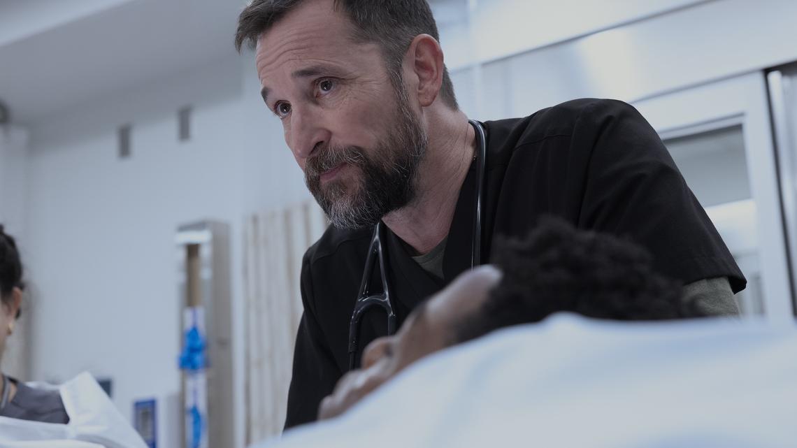 Noah Wyle Reacts to Supriya Ganesh's Shocking Exit from ‘The Pitt' 