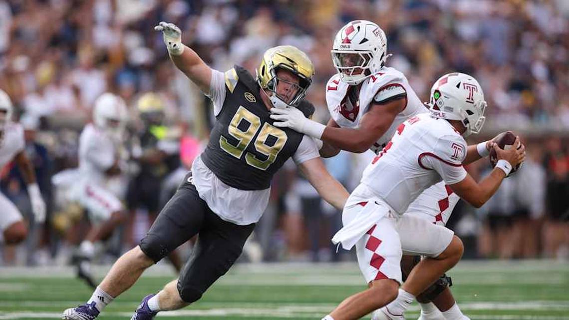  Sep 20, 2025; Atlanta, Georgia, USA; Georgia Tech Yellow Jackets defensive lineman Jordan van den Berg (99) rushes the passer against the Temple Owls in the second quarter at Bobby Dodd Stadium at Hyundai Field. Mandatory Credit: Brett Davis-Imagn Images | Brett Davis-Imagn Images 