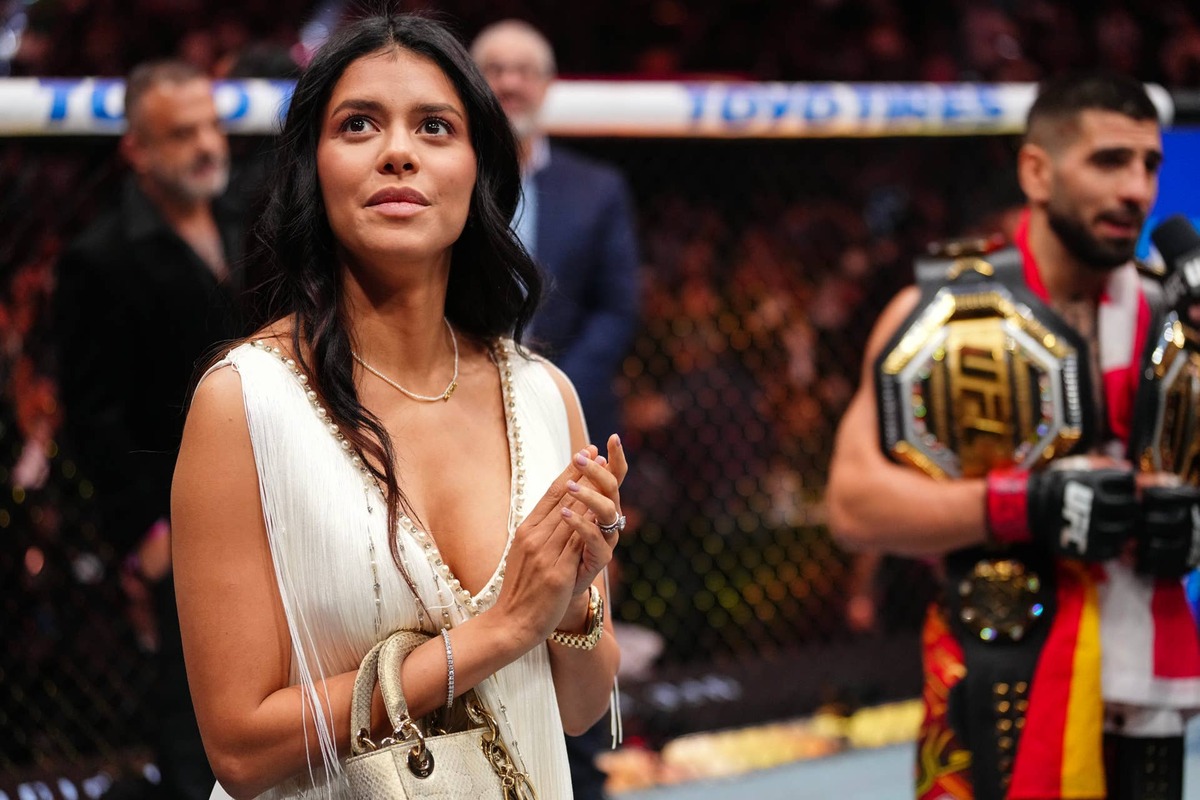  (L-R) Giorgina Uzcategui, Ilia Topuria Jeff Bottari/Zuffa LLC-GettyImages