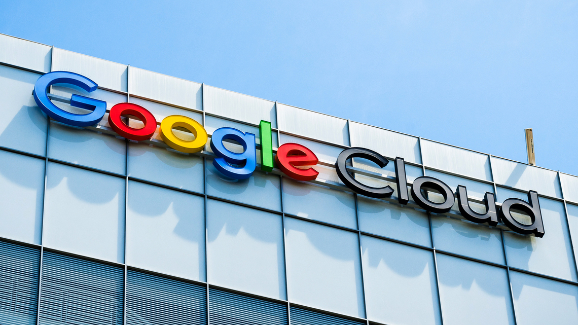 Google erases a record $500 billion as AI eats into sales 