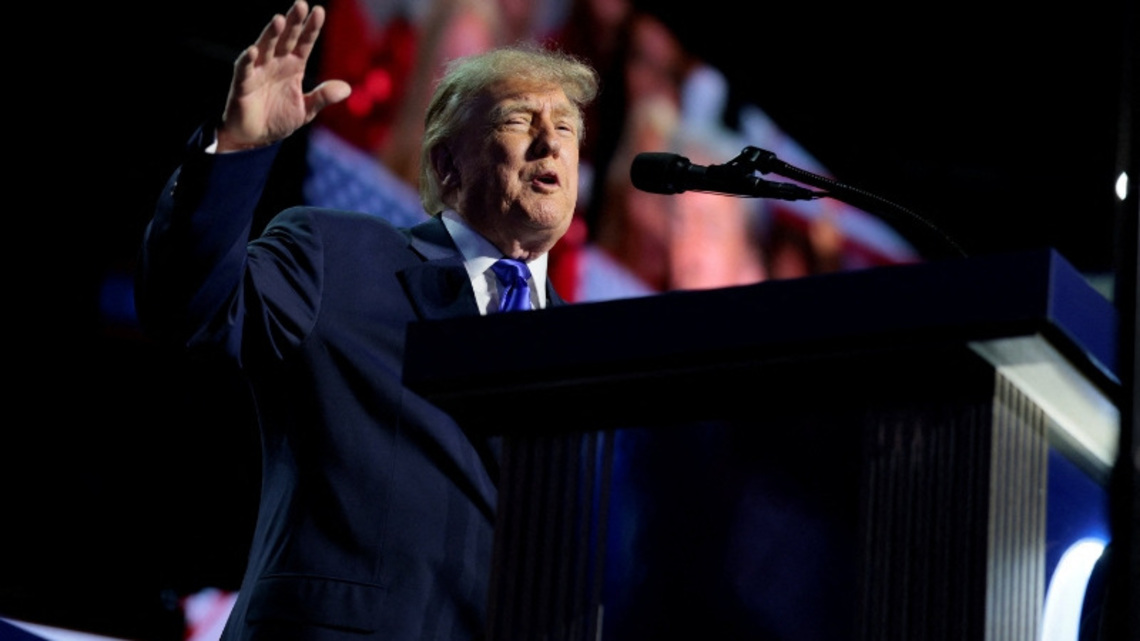 Trump touts $5,000 payout if Republicans win as Vance waits in wings