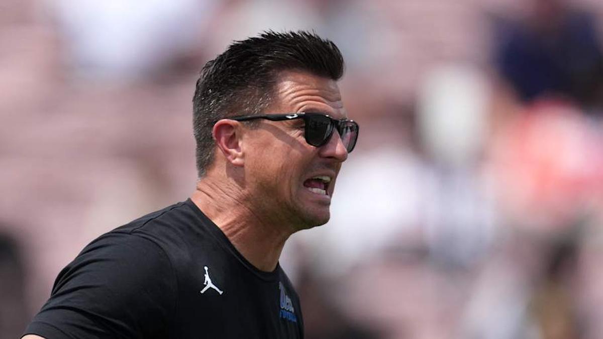  May 2, 2026; Pasadena, CA, USA; UCLA Bruins coach Bob Chesney reacts during the spring game at Rose Bowl. Mandatory Credit: Kirby Lee-Imagn Images | Kirby Lee-Imagn Images 