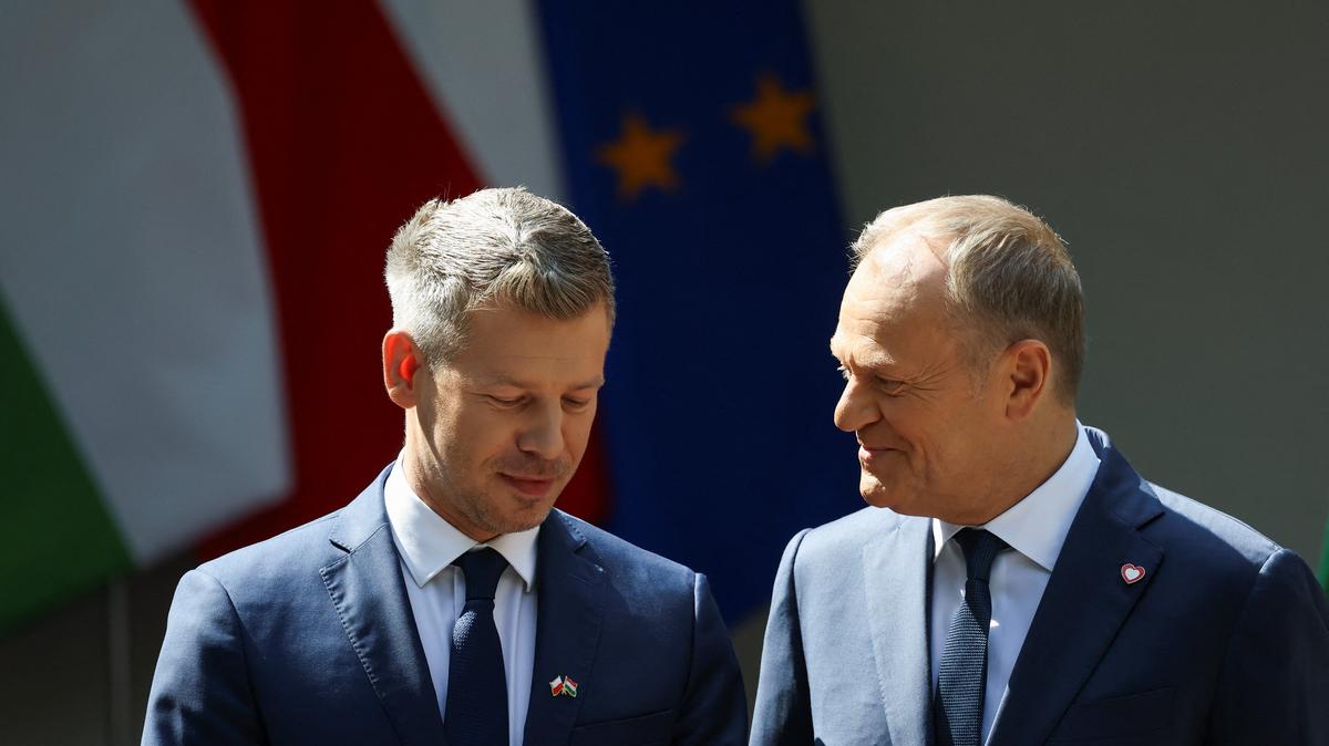 Poland's Prime Minister Donald Tusk meets with Hungarian Prime Minister Peter Magyar during his first official visit to the country, at the prime minister's residence in Warsaw, Poland, May 20, 2026. REUTERS/Kacper Pempel