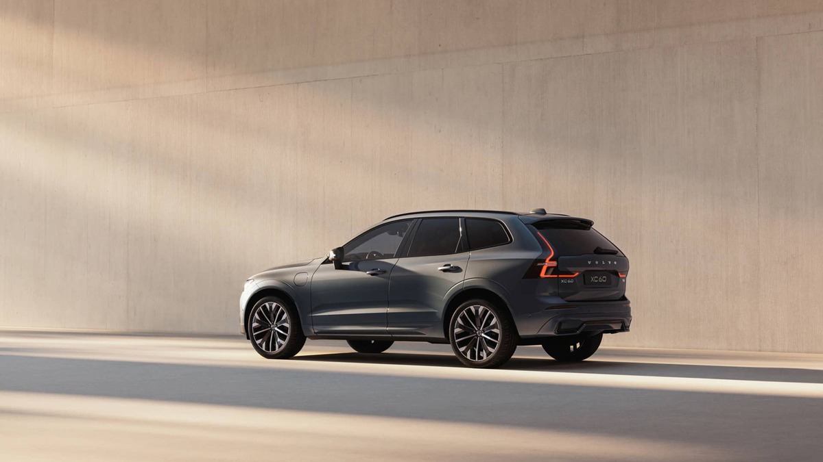  2026 Volvo XC60 Hybrid Volvo