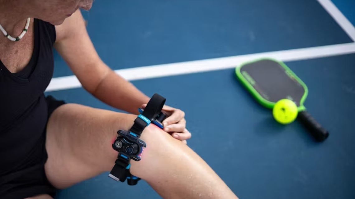 The Wearable Wellness Device People Are Using for Recovery and Mobility Support 