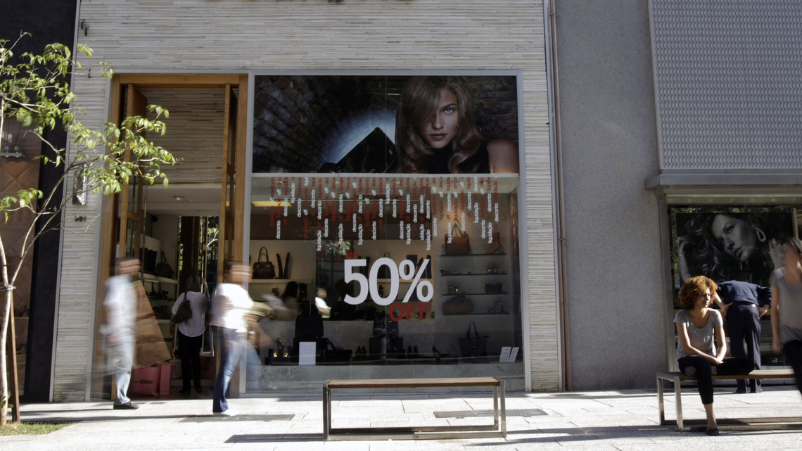 Brazil's July activity falls more than expected ahead of rate decision