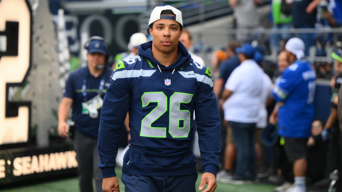 Are Jadarian Price, Zach Charbonnet Playing in Week 9? What We Know About Seattle's Running Backs