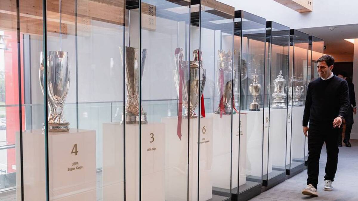  Andoni Iraola will be judged by how may trophies he can add to Liverpool's collection. | Nikki Dyer/LFC/Liverpool FC/Getty Images 