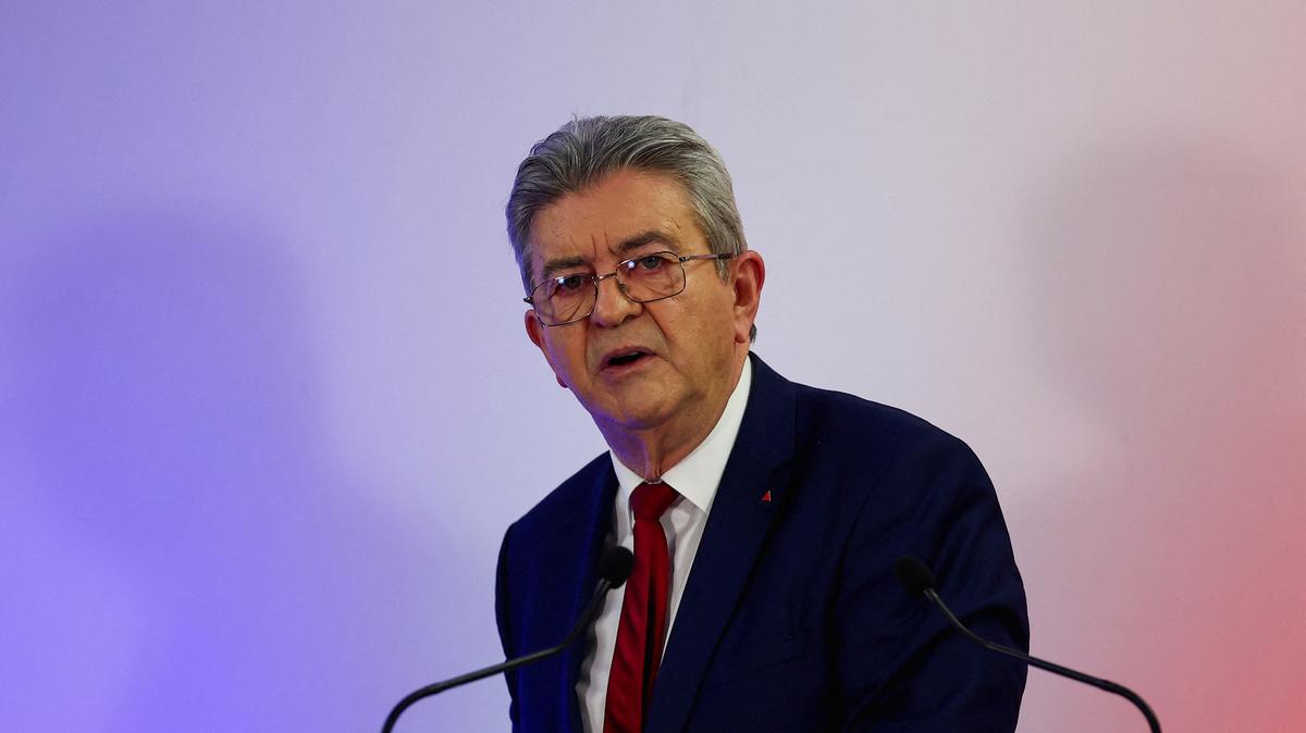Jean-Luc Melenchon, leader of French far-left opposition party La France Insoumise (France Unbowed - LFI), delivers a speech during a campaign rally to support the list "Etre Bondy" for the upcoming mayoral election in Bondy near Paris, France, March 4, 2026. REUTERS/Abdul Saboor