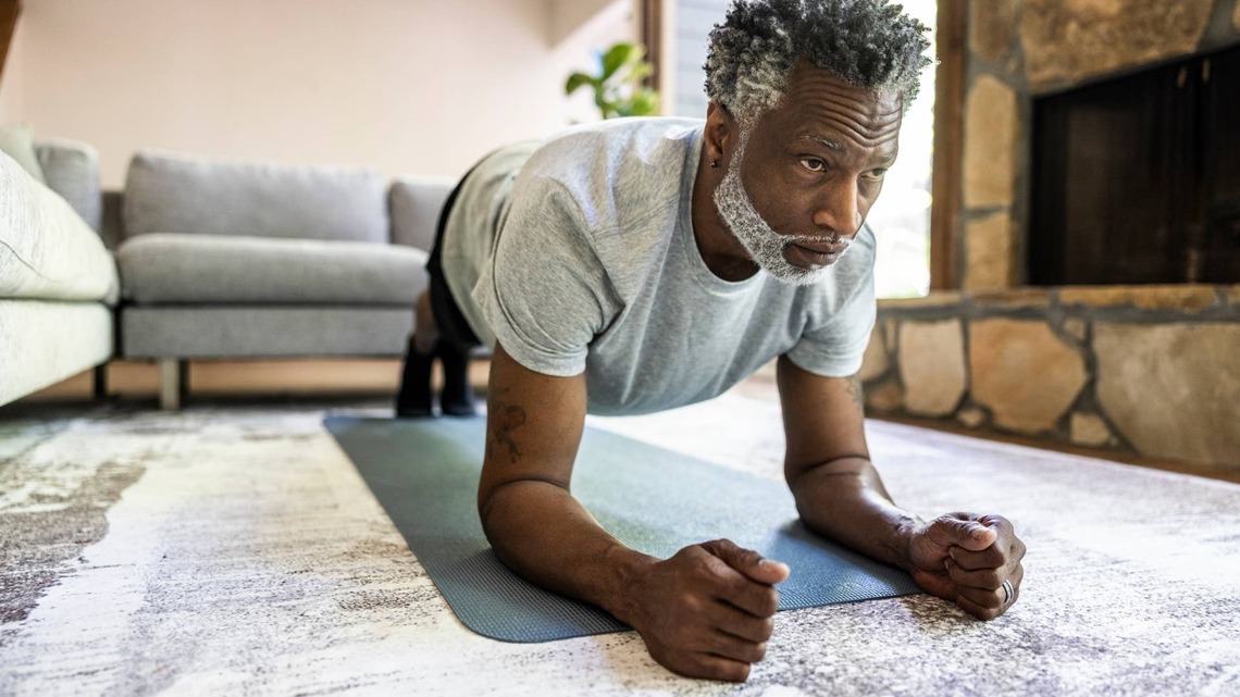 Dead Bug vs. Plank: Benefits and How to Choose