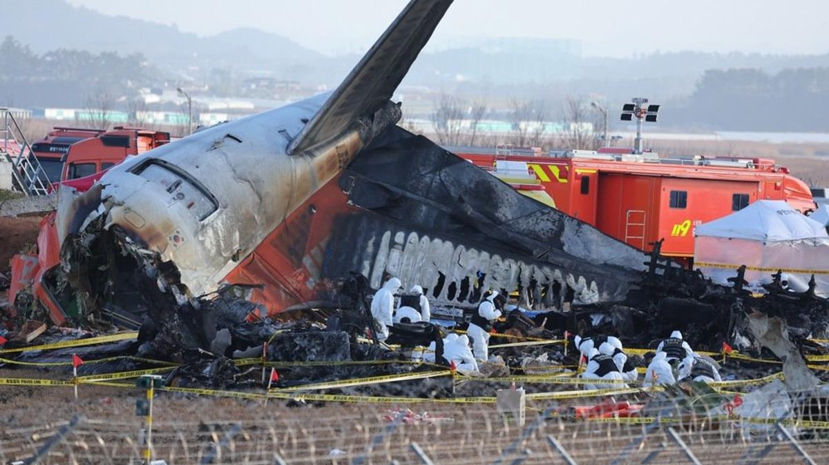 A lack of guidelines and insufficient oversight at the scene delayed recovery of the remains of victims in the 2024 Jeju Air plane crash, a government investigation showed Thursday. This file photo shows a police forensic team at the Muan International Airport crash site on Dec. 29, 2024. File Photo by Yonhap/EPA-EFE