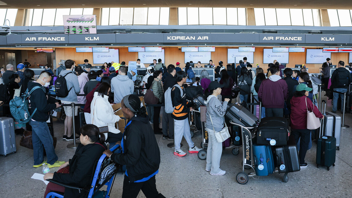 US airlines cut seats to focus on profit over July 4 holiday 
