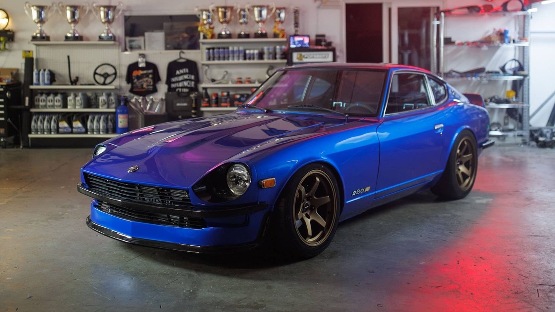 Nissan Gives the Original Z a Twin-Turbo V6 and Carbon-Fiber Makeover 