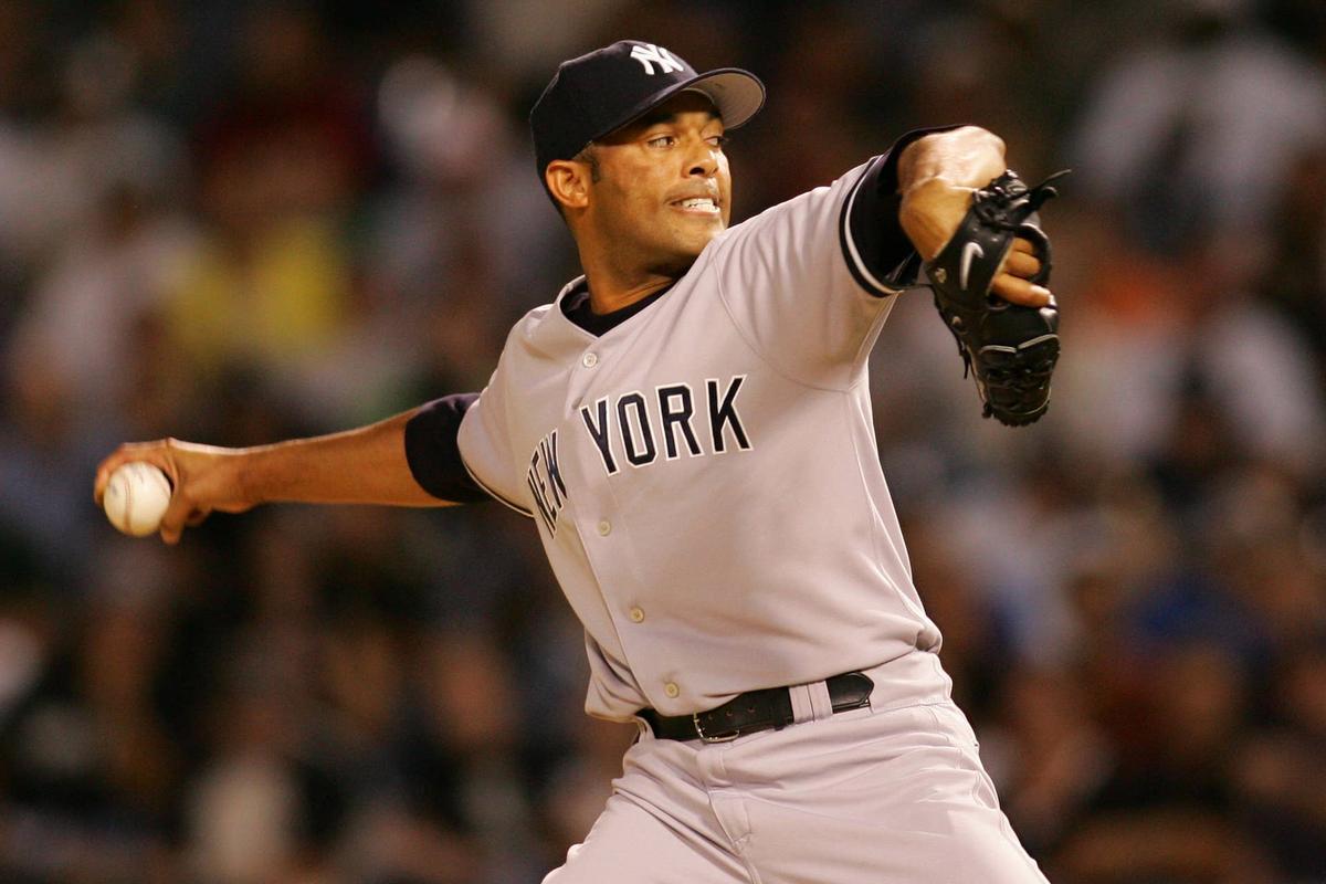  New York Yankees closer Mariano Rivera delivers a pitch during a game against the Chicago White Sox in Chicago on Aug. 8, 2006. Jerry Lai-USA TODAY Sports