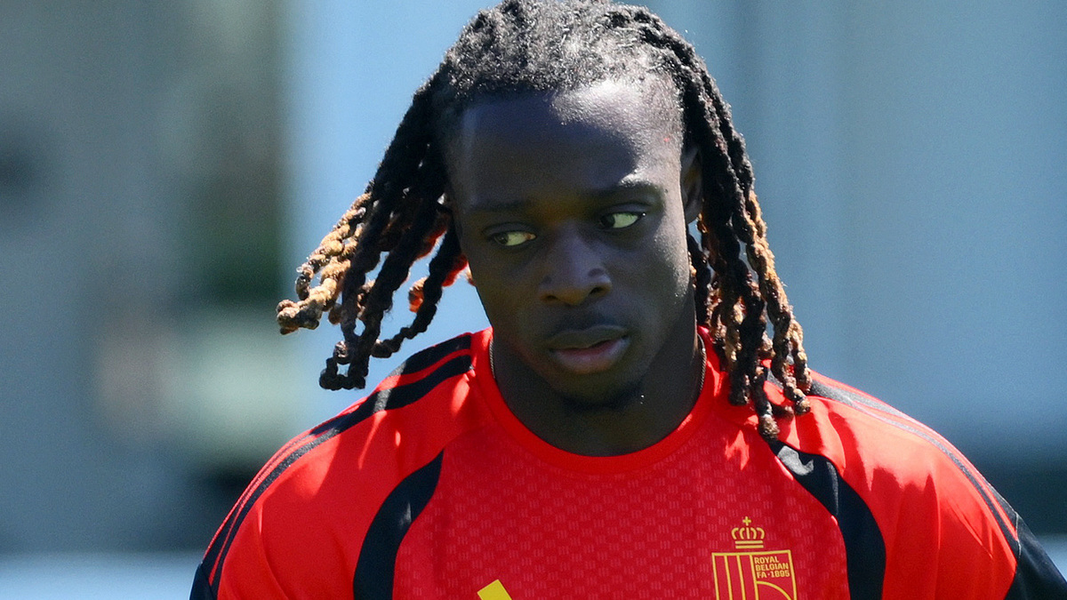 Soccer Football - FIFA World Cup 2026 - Belgium Training - Seattle Sounders FC Performance Centre and Clubhouse, Renton, Washington, U.S. - June 14, 2026 Belgium's Jeremy Doku during training IMAGN IMAGES via Reuters/Steven Bisig