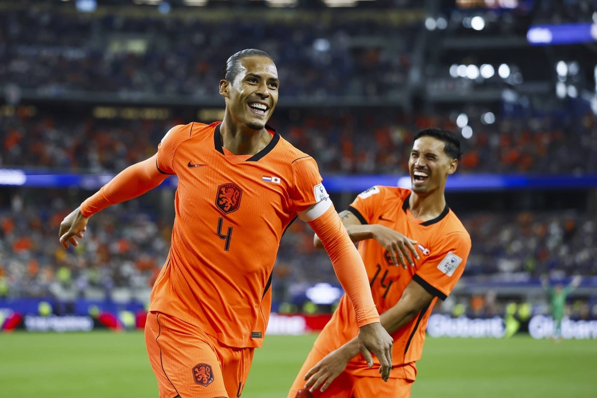  Virgil van Dijk, Tijjani Reijnders celebrate the 1-0 during the 2026 FIFA World Cup Group F match between the Netherlands and Japan. Photo by ANP via Getty Images