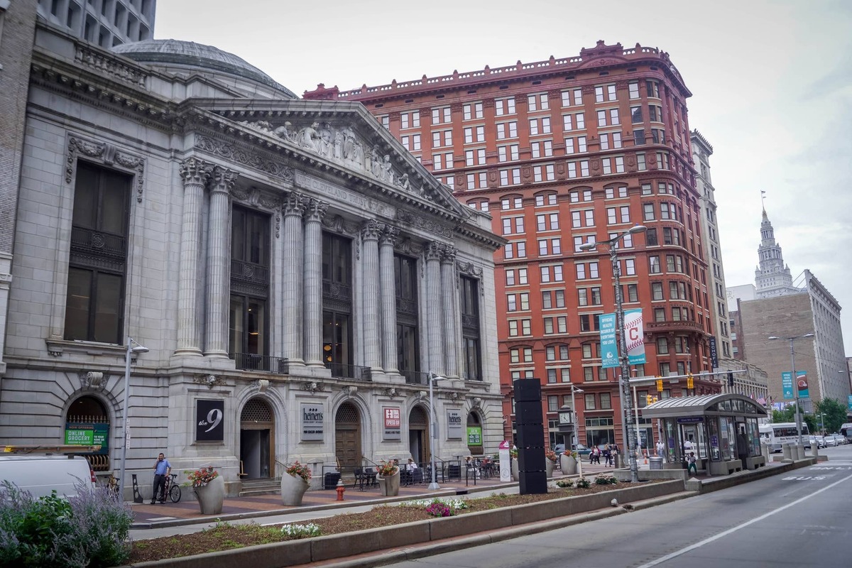  Heinen's downtown Cleveland store, which is closing July 31, is located in a historic building. 