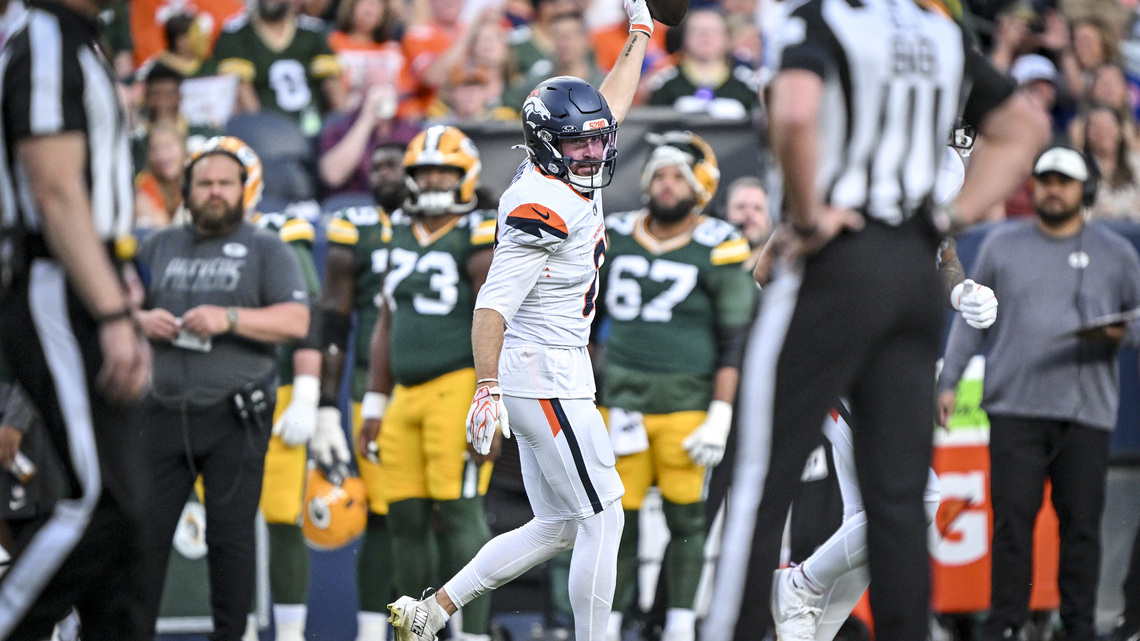 Riley Moss' ribs injury ‘nothing serious,' Broncos head coach Sean Payton says 