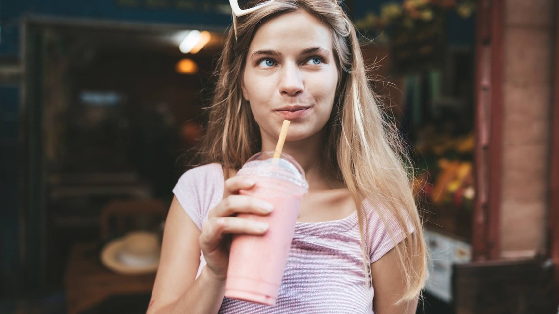 Scientists Found One Common Food That May Make Antibiotics Harder on Your Gut 
