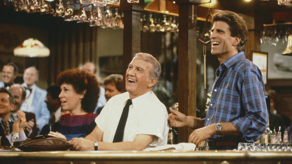 1982 Sitcom Nearly Canceled After Low Ratings Became One of TV's Greatest Shows 
