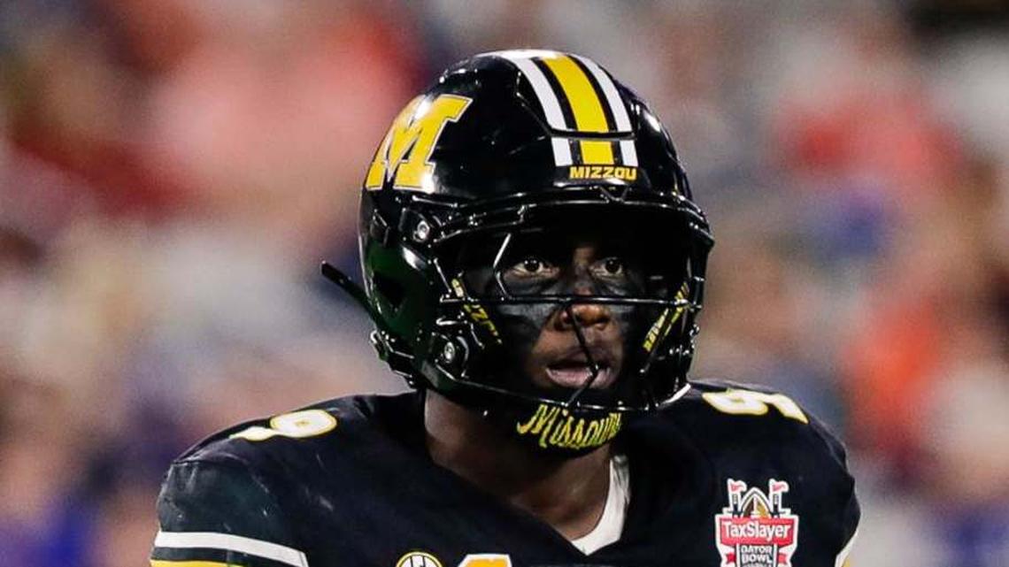  Dec 27, 2025; Jacksonville, FL, USA; Missouri Tigers defensive end Zion Young (9) looks on before a play against the Virginia Cavaliers in the first half at EverBank Stadium. Mandatory Credit: Travis Register-Imagn Images | Travis Register-Imagn Images 