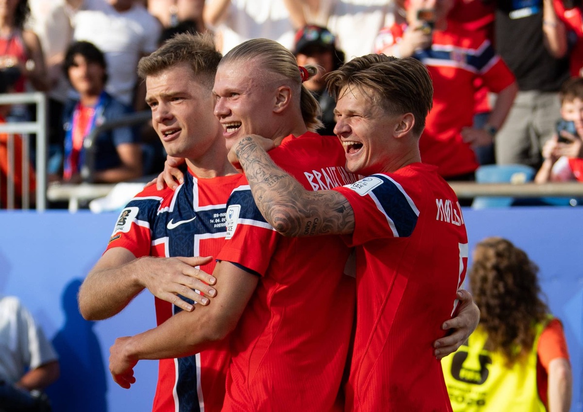 Erling Haaland celebrates with teammates Alexander Sorloth and David Moller Wolfe during the FIFA World Cup 2026 Group I match between Iraq and Norway, Photo by Joe Prior/Visionhaus via Getty Images