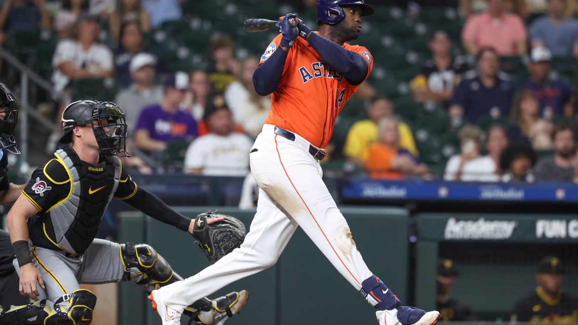 Astros Slugger and Cubs Superstar Win MLB Player of the Week Honors 