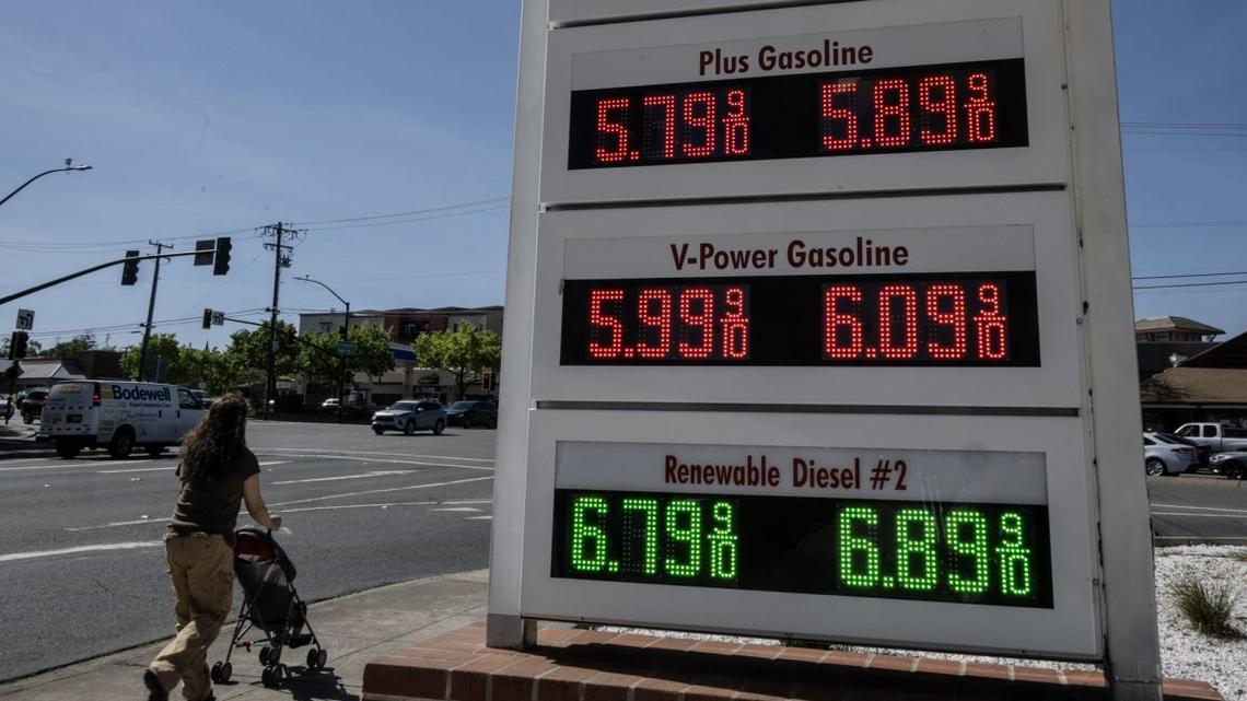 Fourth quarter GDP growth revised down to 0.7%