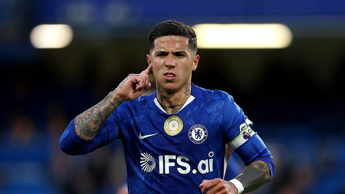 Enzo Fernández could leave Chelsea. | Chris Lee/Chelsea FC/Getty Images 