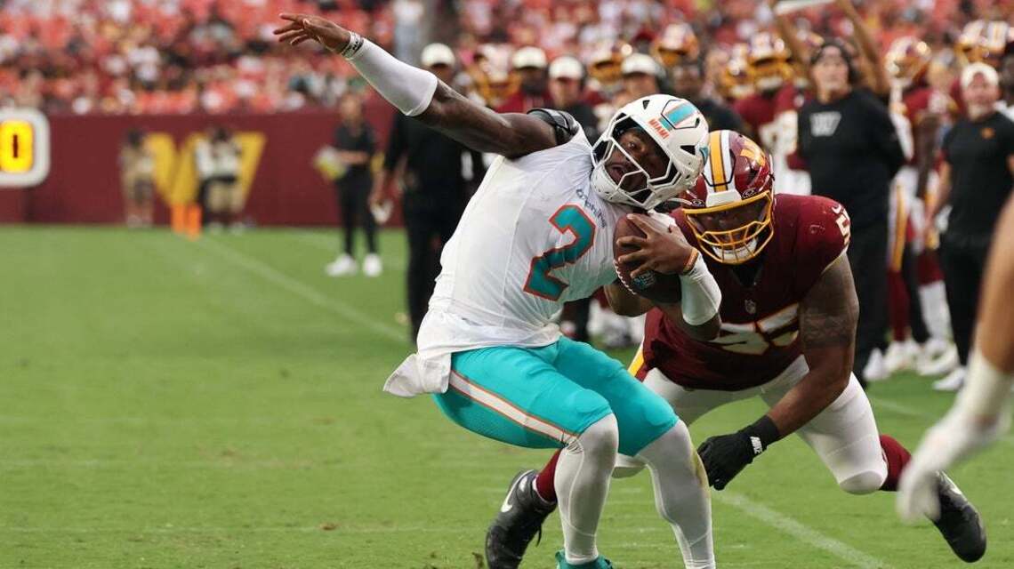 NFL preseason roundup: New-look Dolphins offense finds stride 