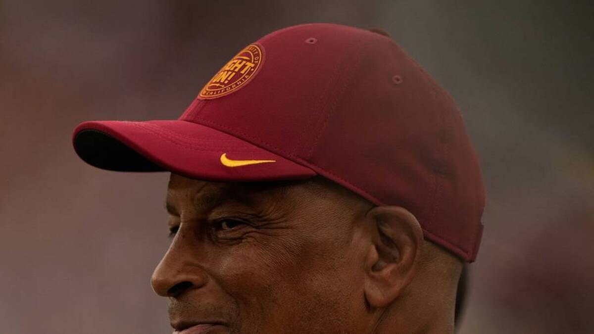  Sep 10, 2022; Stanford, California, USA; Retired San Francisco 49ers safety Ronnie Lott smiles on the sidelines during the third quarter of the game between Stanford Cardinal and USC Trojans at Stanford Stadium. Mandatory Credit: Stan Szeto-USA TODAY Sports | USA TODAY Sports 