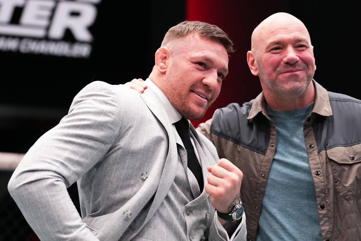  (L-R) Conor McGregor and Dana White Chris Unger/Zuffa LLC-Getty Images)