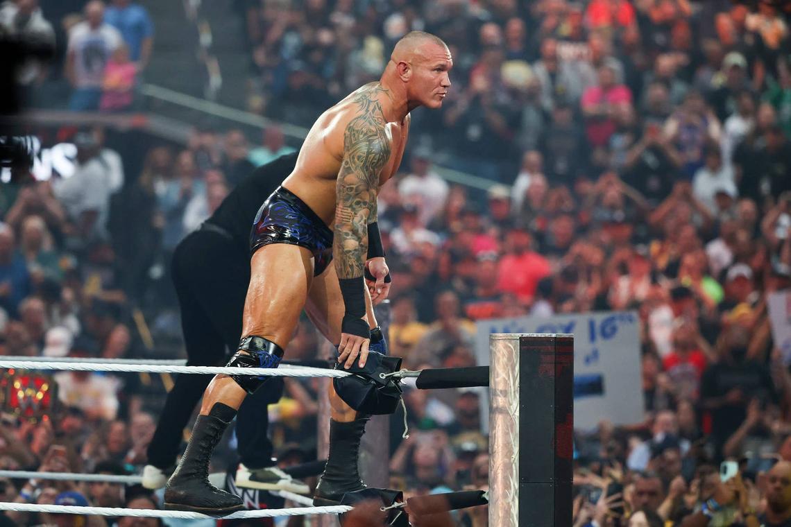  LAS VEGAS, NEVADA - APRIL 18: Randy Orton enters the ring before taking on Cody Rhodes (not pictured) in their Undisputed WWE Championship match on night one of WrestleMania 42 at Allegiant Stadium on April 18, 2026 in Las Vegas, Nevada. (Photo by Ethan Miller/Getty Images) 
