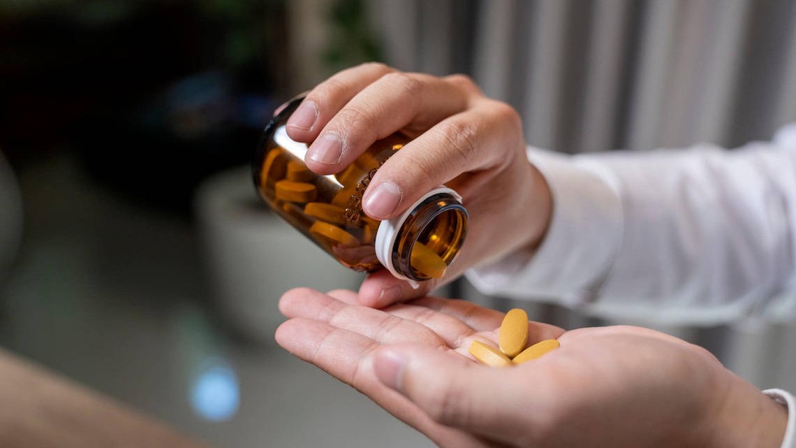 These 2 Vitamins Interfere With More Medications Than You'd Think, Pharmacists Say 