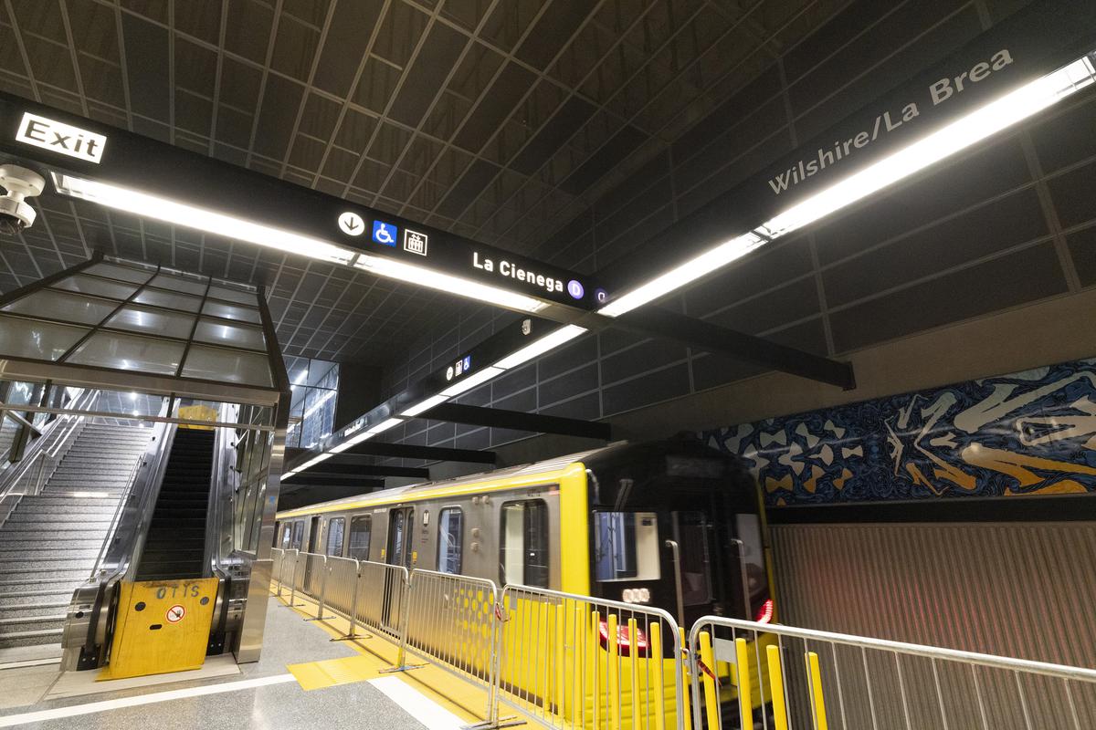 AURELIA VENTURA/Los Angeles Metro/TNS