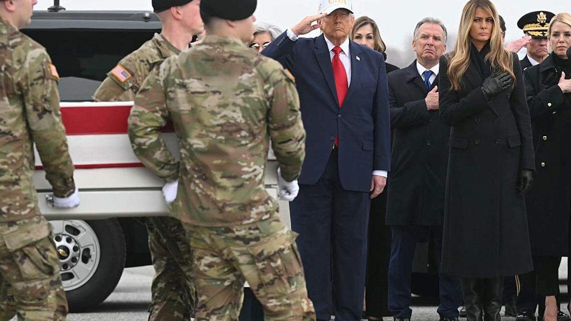 Trump pays respects to 6 US Army members killed in Iran war