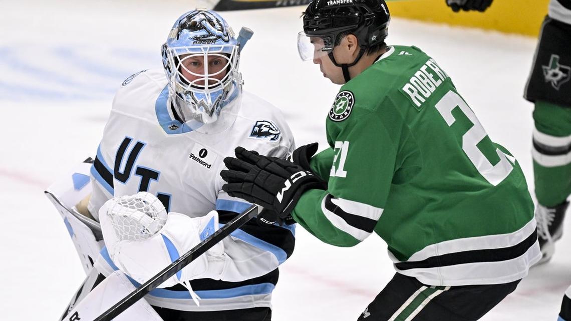 With 4-goal 3rd, Mammoth deny Stars record point streak 