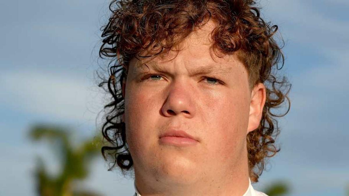  (#43) Breck Kolojay, OL, 6'6, 317 pounds, for the white team, Class of 2026, during IMG's Academy Pro Day held at IMG's football field in Bradenton, FL on Thursday, Feb, 27, 2025. | Thomas Bender/ Sarasota Herald-Tribune / USA TODAY NETWORK via Imagn Images 