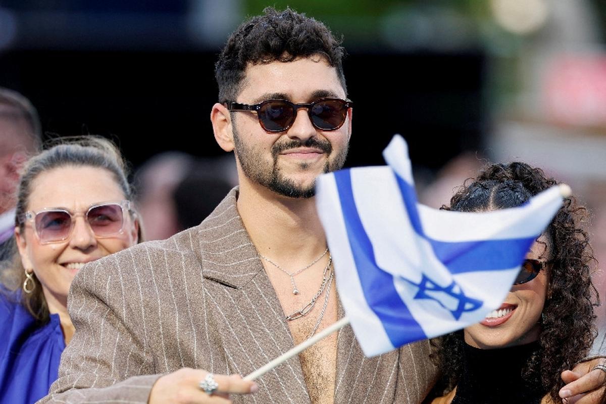 FILE PHOTO: Noam Bettan, representing Israel attends the 2026 Eurovision Song Contest's 'Turquoise Carpet' event in Vienna, Austria, May 10, 2026. REUTERS/Lisa Leutner/File Photo