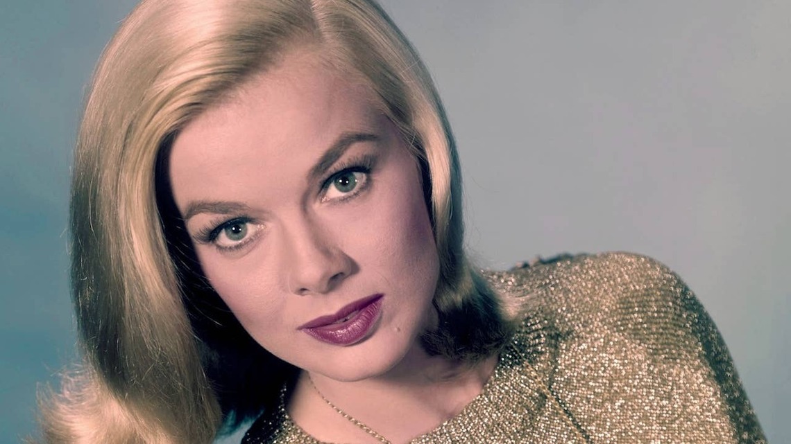 'Batman,' 'Manchurian Candidate' Actress Dies at 90 