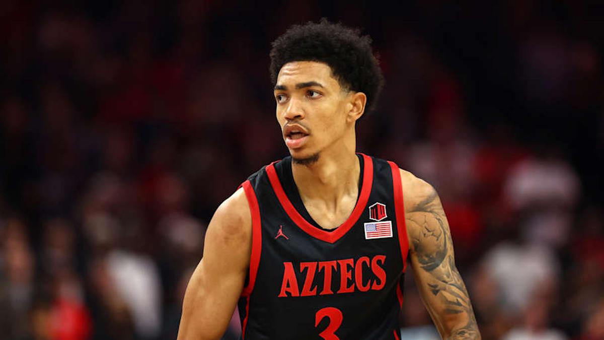  Dec 20, 2025; Phoenix, Arizona, USA; San Diego State Aztecs guard Elzie Harrington (3) | Mark J. Rebilas-Imagn Images 