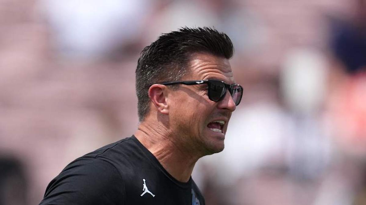  May 2, 2026; Pasadena, CA, USA; UCLA Bruins coach Bob Chesney reacts during the spring game at Rose Bowl. Mandatory Credit: Kirby Lee-Imagn Images | Kirby Lee-Imagn Images 