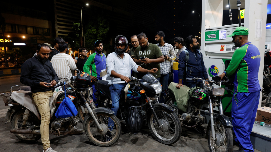 Pakistan announces austerity measures to conserve fuel as Gulf conflict spirals 