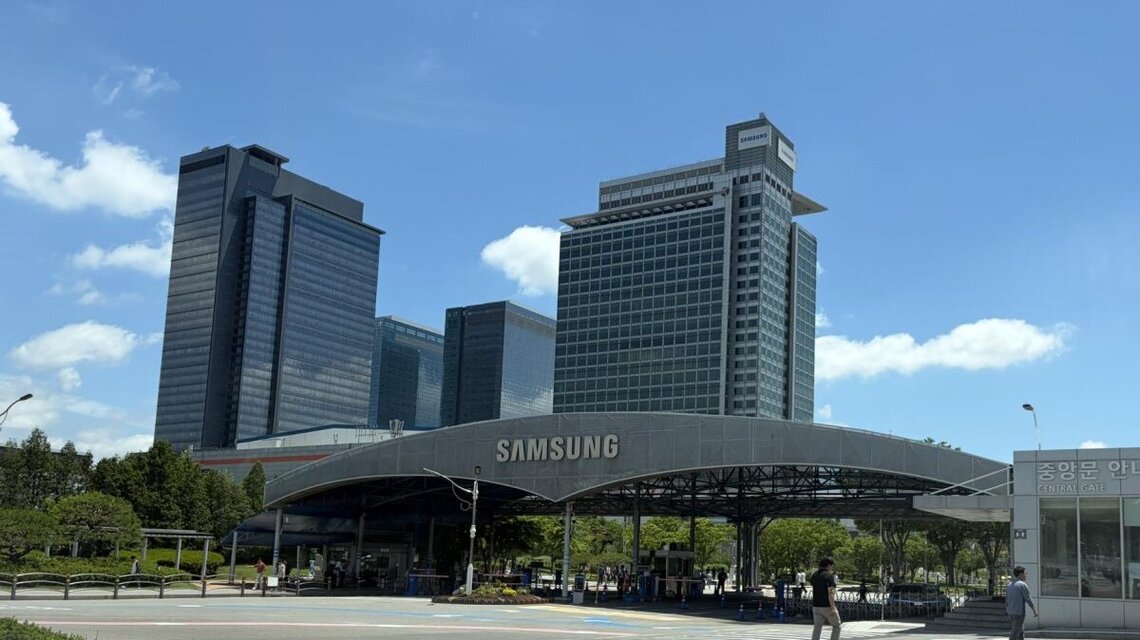 Samsung Electronics to offer $261M in vouchers to customers 